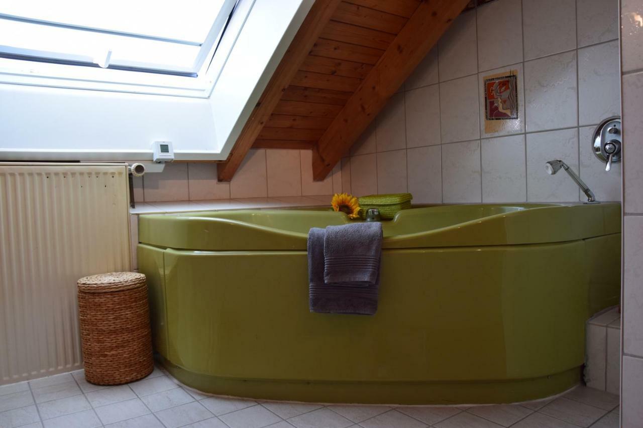 Homestay Cozy Room Markdorf Esterno foto