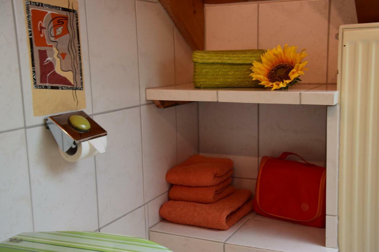 Homestay Cozy Room Markdorf Esterno foto