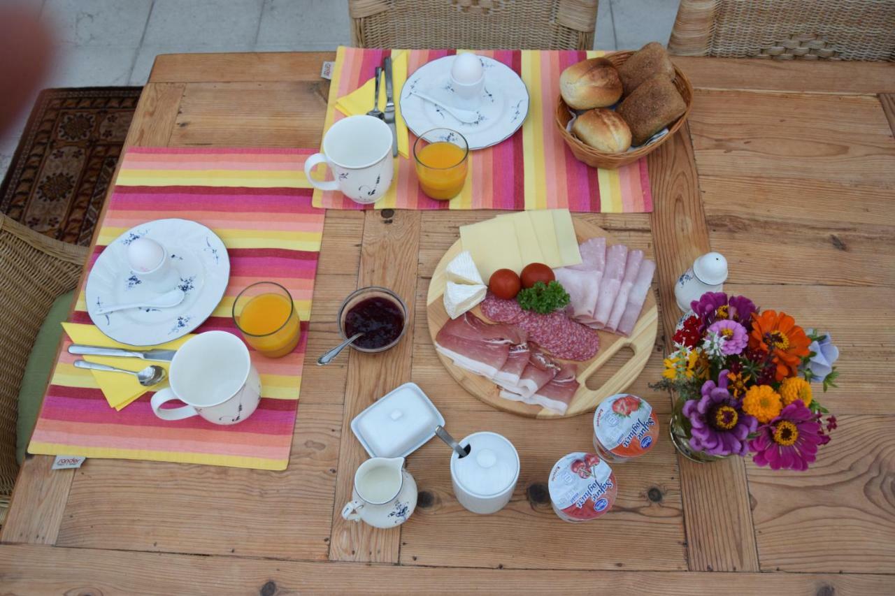 Homestay Cozy Room Markdorf Esterno foto